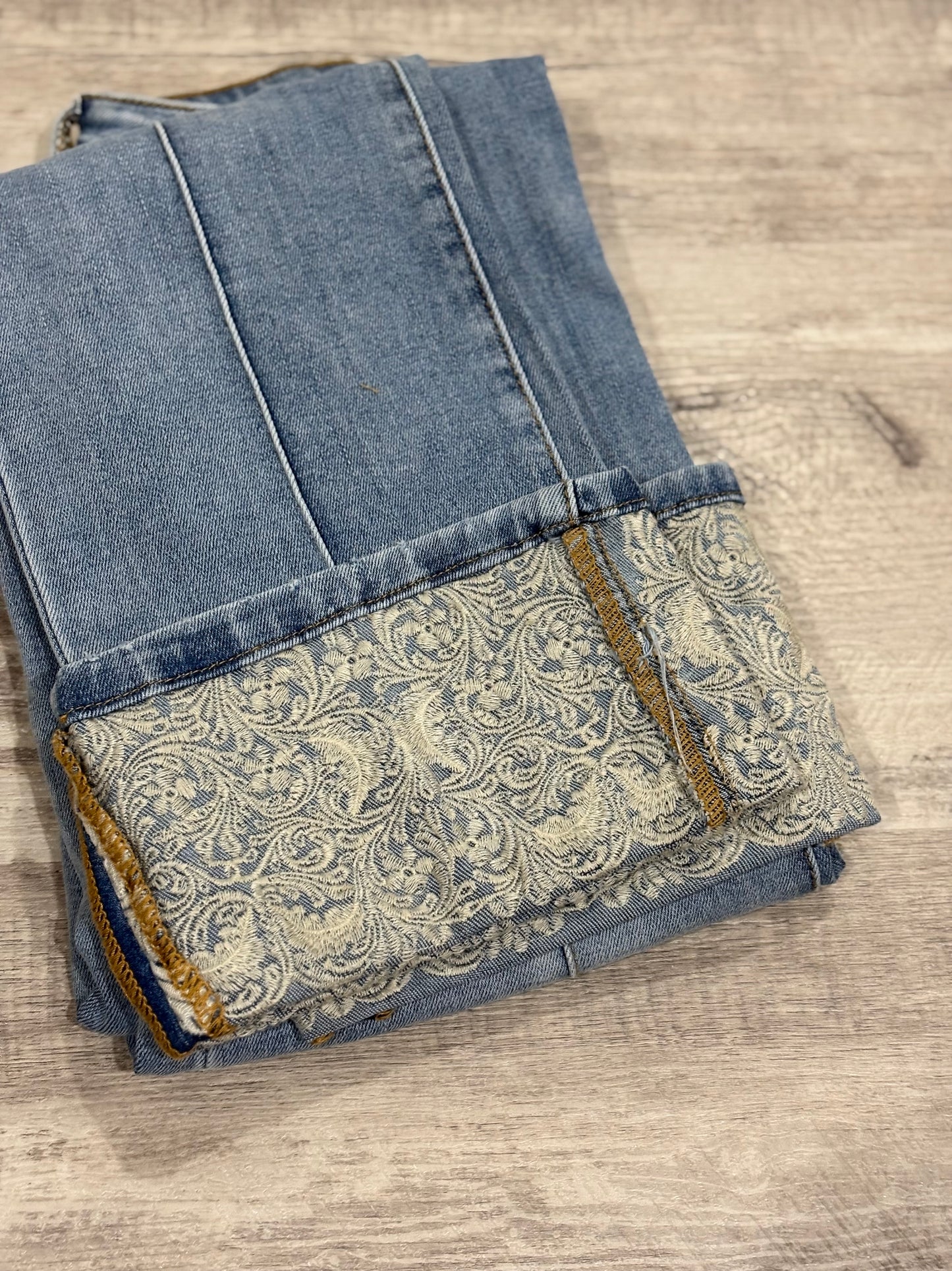Embroidered Cuffed Jeans
