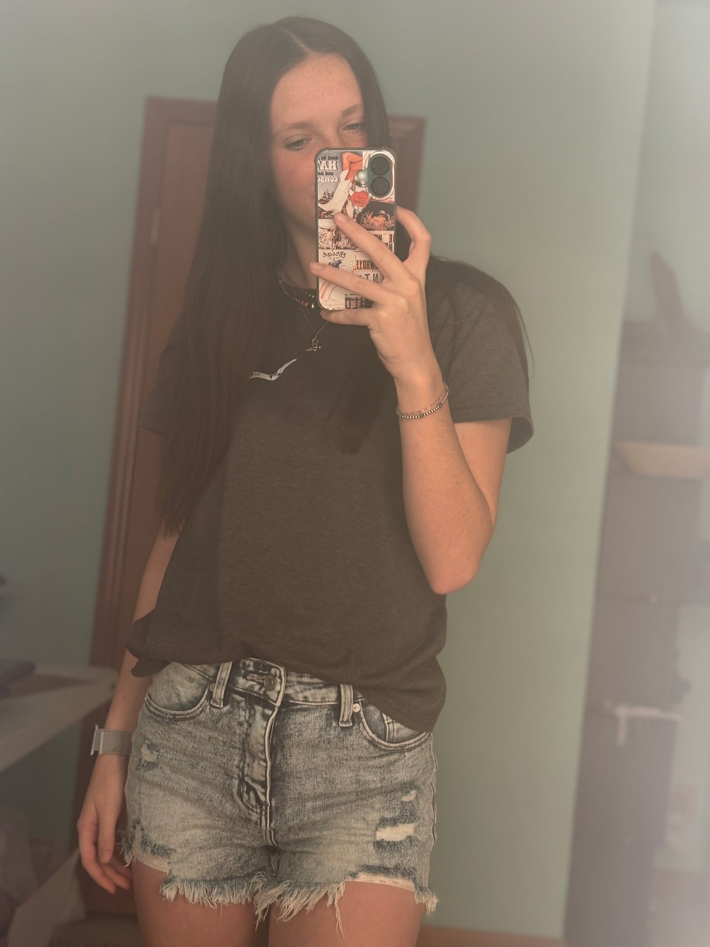 KanCan HIGH RISE FRAY HEM DENIM SHORTS