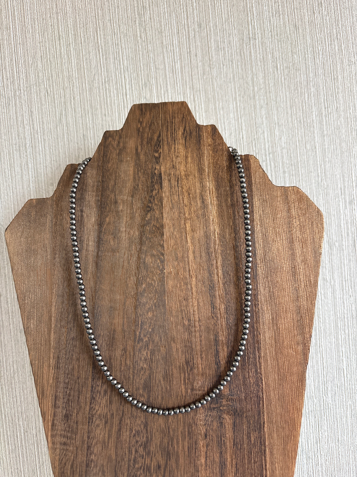 Saddle Shine Necklace